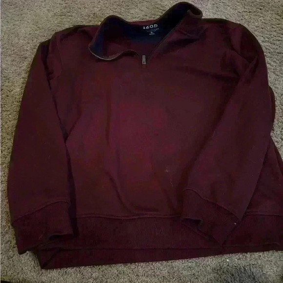 IZOD quarter zip - Picture 1 of 4